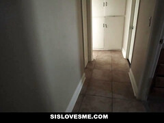 Sis Loves Me on Valentine's Day