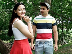 Gros cul, Noire, Sucer une bite, Brunette brune, En levrette, Doigter, Jarretelles, Adolescente