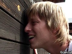 Blondine, Blasen, Geile alte tussi, Kehlenfick, Reif, Milf, Mutti, Stiefmutter