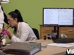 Entrevista, Morena, Madura, Polla, Mamá, Dinero, Madrastra, Chupando