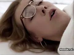 Anal, Verga grande, Mamada, Gafas, Hd, Realidad, Gritar, Medias largas