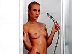 18 летние, Любители, Большая жопа, Большие сиськи, Блондинки, Пальцем, Мастурбация, Соло