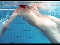 18 jahre, Tussi, Grosse titten, Fetisch, Hd, Im freien, Pool, Russisch