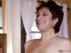 Красотки, Большие сиськи, Грудастые, Глубокая глотка, Пальцем, Подружка, Ласковые ручки, Натуральные сиськи