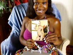 Africain, Nana, Noir ébène, Doigter, Lingerie, Masturbation, Chatte, Rasée