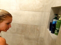Amateur, Blonde, Tromperie, Éjaculation interne, En levrette, Mère que j'aimerais baiser, Muscle, Douche