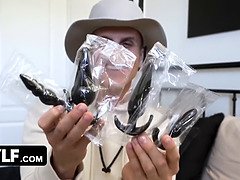 In den arsch, Grosse titten, Besamung, Hd, Milf, Pov, Rau, Spielzeuge