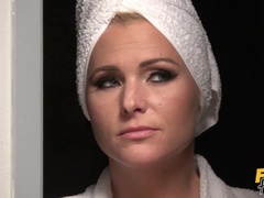 Lécher le cul, Gros seins, Hôtel, Lesbienne, Léchez, Chatte, Plan cul à trois, Voyeur