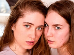 Поза 69, Блондинки, Пальцем, Лизание, Мастурбация, Киски, Стриптизерша, Молоденькие