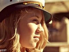 美女, デカパイ, 茶髪の, 手コキする, ハードコア, 熟年, 淫乱熟女, オッパイの