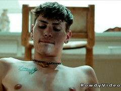 Anal, Sucer une bite, Éjaculation interne, Gorge profonde, Homosexuelle, Branlette thaïlandaise, Muscle, Réalité