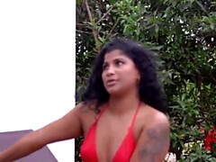 Bisexuell, Schwarz, Braunhaarige, Vollbusig, Latina, Lesbisch, Natürlichen titten, Muschi