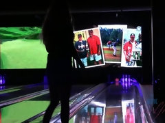 Любители, Ванна, Каблуки, Киски, Бритые, Тощие, Юбки, Сиськи