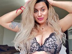 Beauté, Gros seins, Blonde, Lingerie, Roumaine, Adolescente, Nénés, Épouse