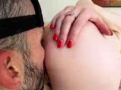 Sucer une bite, Tir de sperme, Poupée, Adolescente