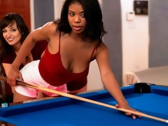 69 negenenzestig, Kont, Zwart, Bruinharig, Interraciaal, Lesbisch, Masturbatie, Strippen