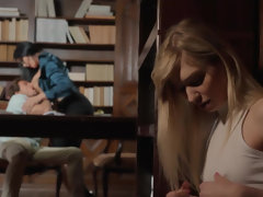 Tromperie, Collège université, Branlette thaïlandaise, Masturbation, Petite femme, Chatte, Plan cul à trois, Mouillée