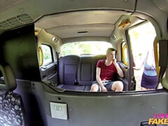 Gros seins, Voiture, En levrette, Femelle, Léchez, De plein air, Chatte, Nénés