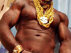 Grosser schwanz, Schwarz, Spermaladung, Schwarz, Behaart, Hardcore, Pornostars, Tätowierung