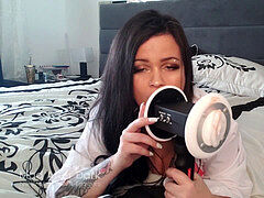 ASMR girlfriend ~ Ear Licking, Moaning & filthy converse