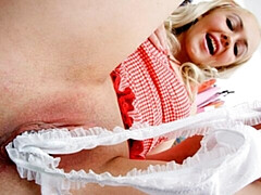 素人, デカ尻, ブロンド, 指いじり, オナニー, 剃毛, 一人, ストリッピング