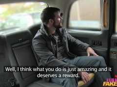 Gros seins, En levrette, Femelle, Doigter, Branlette thaïlandaise, Léchez, Masturbation, Fessée