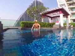 Blonde, Fait maison, Domestique, De plein air, Piscine, Public, Soeurs, Voyeur