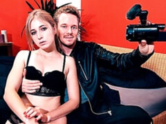 Blonde, Sucer une bite, En levrette, Lingerie, Mère que j'aimerais baiser, Culottes ou slips, Pov, Dénudage