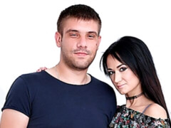 Amateur, Dormitorio, Mamada, Estilo perrito, Ébano, Pequeña, Afeitado, Flaco