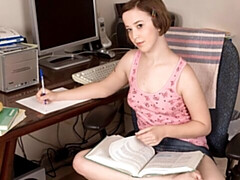 Любители, Большая жопа, Большие сиськи, Пальцем, Мастурбация, Бритые, Соло, Стриптизерша