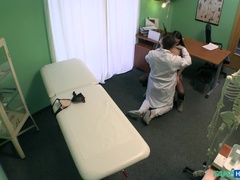 Arzt, Fingern, Lecken, Massage, Krankenschwester, Pov, Muschi, Spanner