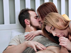 Chica, Sexo duro, Lamidas, Orgía, Pelirrojo, Solo, Trio, Tetas