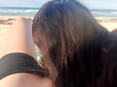 Strand, Blasen, Sperma im mund, Schwanz, Milf, Öffentlich, Ablutschen, Schlucken