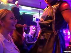 Verga grande, Tetas grandes, Negro, Morena, Bailar, Interracial, Intercambio de parejas, Tetas