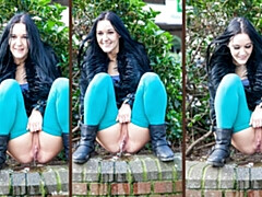 Grote kont, Bruinharig, Fetisj, Natuurlijke tieten, Pissen, Openbaar, Tieten likken, Toilet