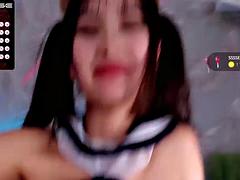 Masturbation, Solo, Nénés