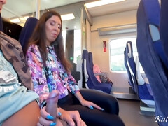 Enthousiasteling, Flashing, Handbeurt, Masturbatie, Doordringend, Russisch, Tieten likken, Trein