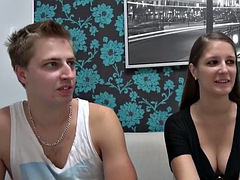 Grote mammen, Pijpbeurt, Bruinharig, Handbeurt, Hardcore, Rijpe lesbienne, Moeder die ik wil neuken, Tiener