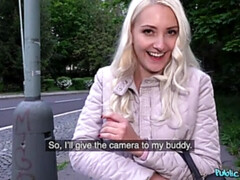 Amateur, Culo, Europeo, Tetas naturales, Al aire libre, Pov, Público, Tetas