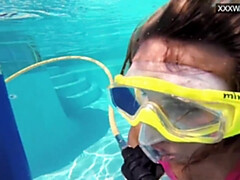 18 jahre, Grosse titten, Frau, Fetisch, Hd, Pool, Jungendliche (18+), Unter wasser