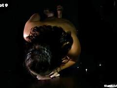 Sucer une bite, Brunette brune, Tir de sperme, Gorge profonde, Trou de la gloire, Branlette thaïlandaise, Enceinte, Avaler