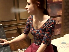 Éjaculation interne, Branlette thaïlandaise, Hd, Pisser, Douche, Fumer, Nénés, Jouets