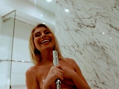 Curvy lesbians are scissoring and licking in the room