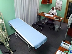 Blasen, Betrug, Arzt, Lecken, Krankenschwester, Büro, Muschi, Uniform