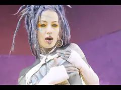 Kont naar mond, Sperma shot, Vingeren, Gotisch, Ruw, Shemale, Slet, Tieten likken