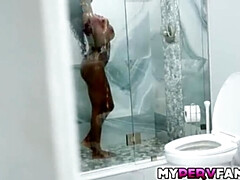 Большие сиськи, Кончили внутрь, Собачьи, Черненькие, Межрасовый секс, Киски, Бритые, Мачеха