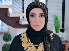 Arabe, Gros cul, Gros seins, Sucer une bite, Brunette brune, Branlette thaïlandaise, Léchez, Mère que j'aimerais baiser