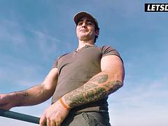 Gros seins, Blonde, Sucer une bite, Tir de sperme, Hard, Fille latino, Mère que j'aimerais baiser, Nénés