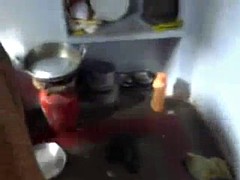 Любители, Застукали, Служанка