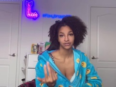 Ebony Foxybrown2025 Tipping The Handyman With Big Tits & Dirty Talk
